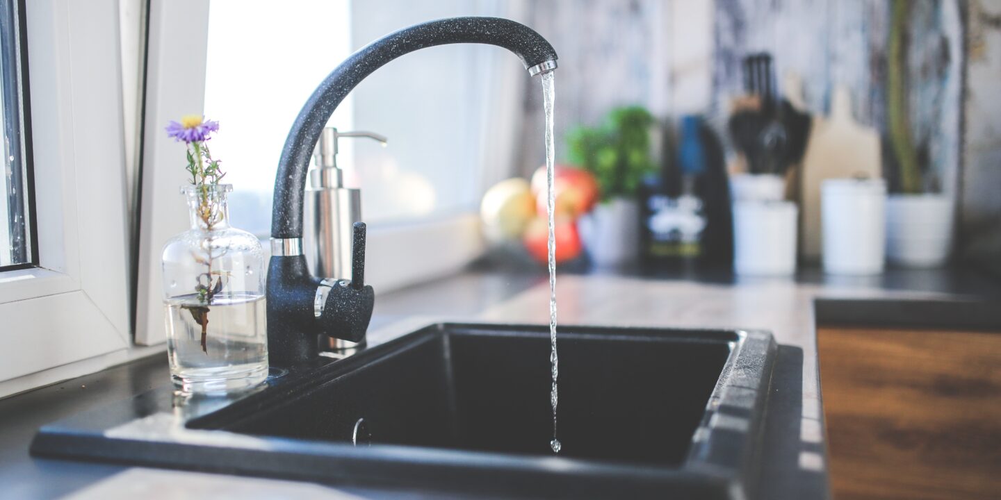 In today’s world, access to clean and safe drinking water is more important than ever. While municipal water systems ensure basic safety, the journey water takes through aging pipelines, storage systems, and household plumbing can affect its quality by the time it reaches your tap. This is where Acquaxcasa.com steps in offering innovative, reliable, and affordable solutions to transform everyday tap water into pure, high quality drinking water.